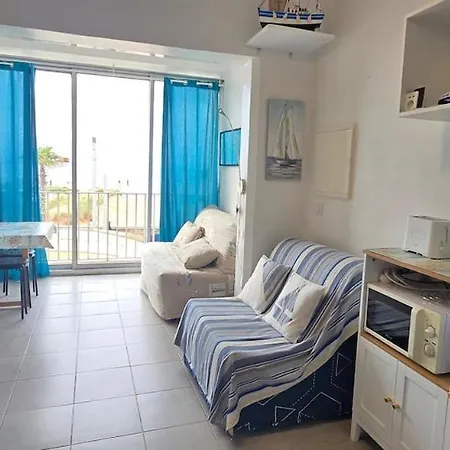 Les Pieds Dans L Eau, Vue Magnifique ! Apartment La Celle-sous-Gouzon